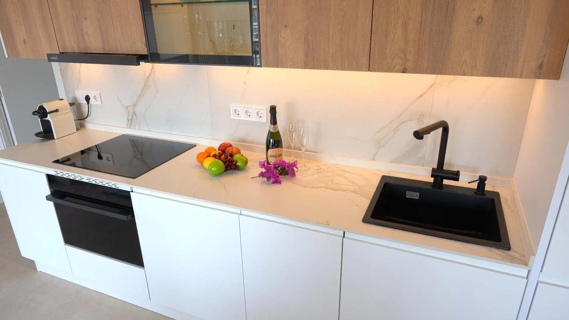 Centrico Apartamento Con Piscina Y Parking トレモリノス 0*,