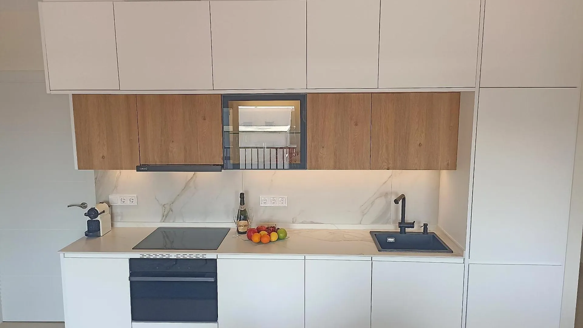 アパート Centrico Apartamento Con Piscina Y Parking トレモリノス スペイン